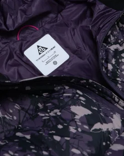 NIKE Retail B.V. ACG 