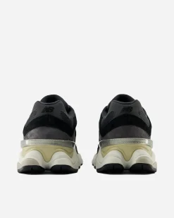 New Balance Denmark ApS 9060BLC< New Balance 9060