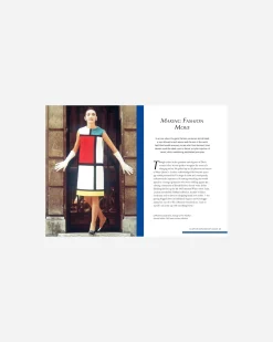 New Mags Little Book of Yves Saint Laurent< Livres Et Magazines